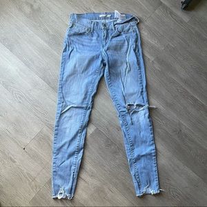 Levi's Women's Skinny Jeans in Light Blue